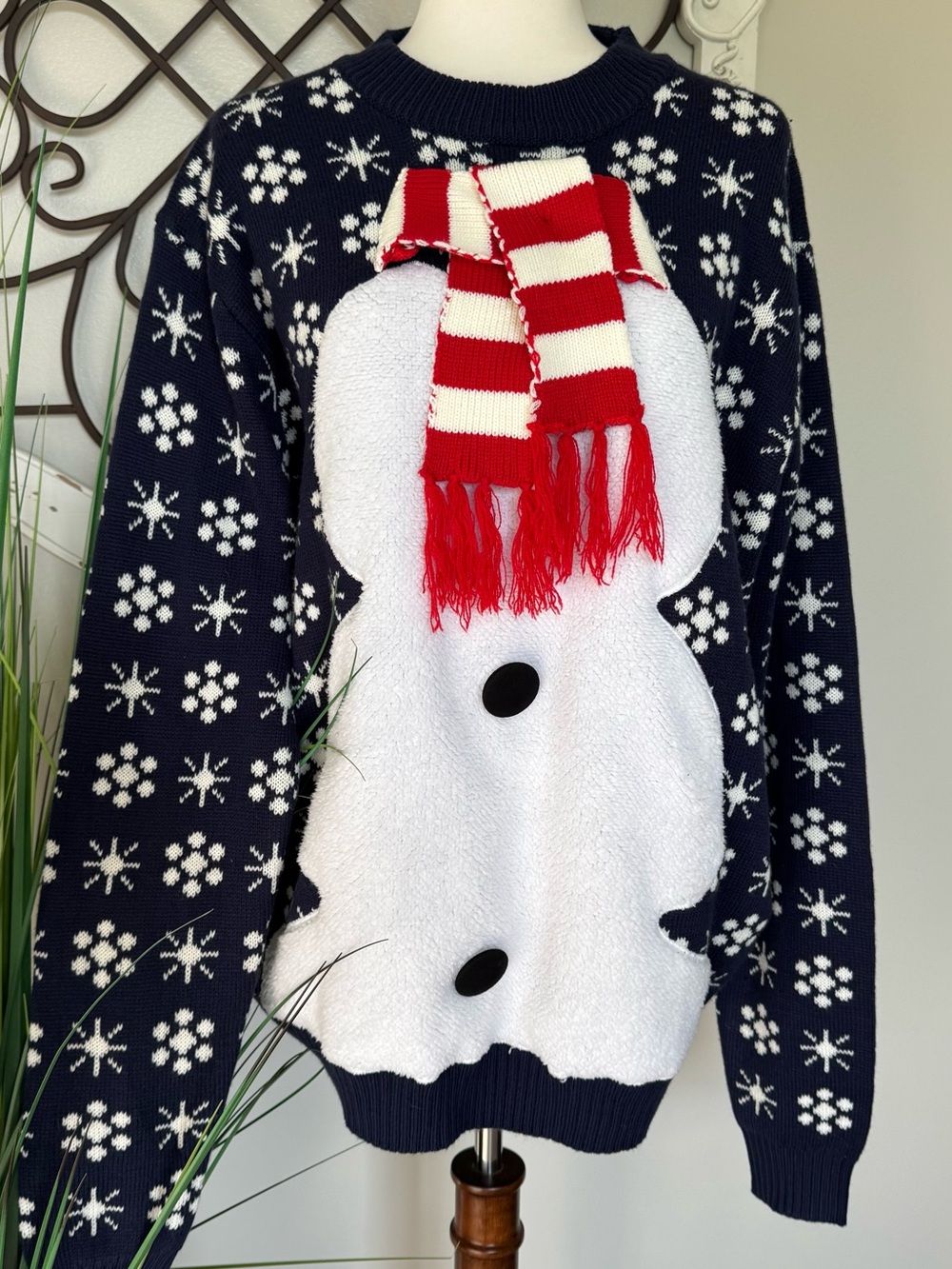 Size XL Ugly Christmas Sweater - Snowman